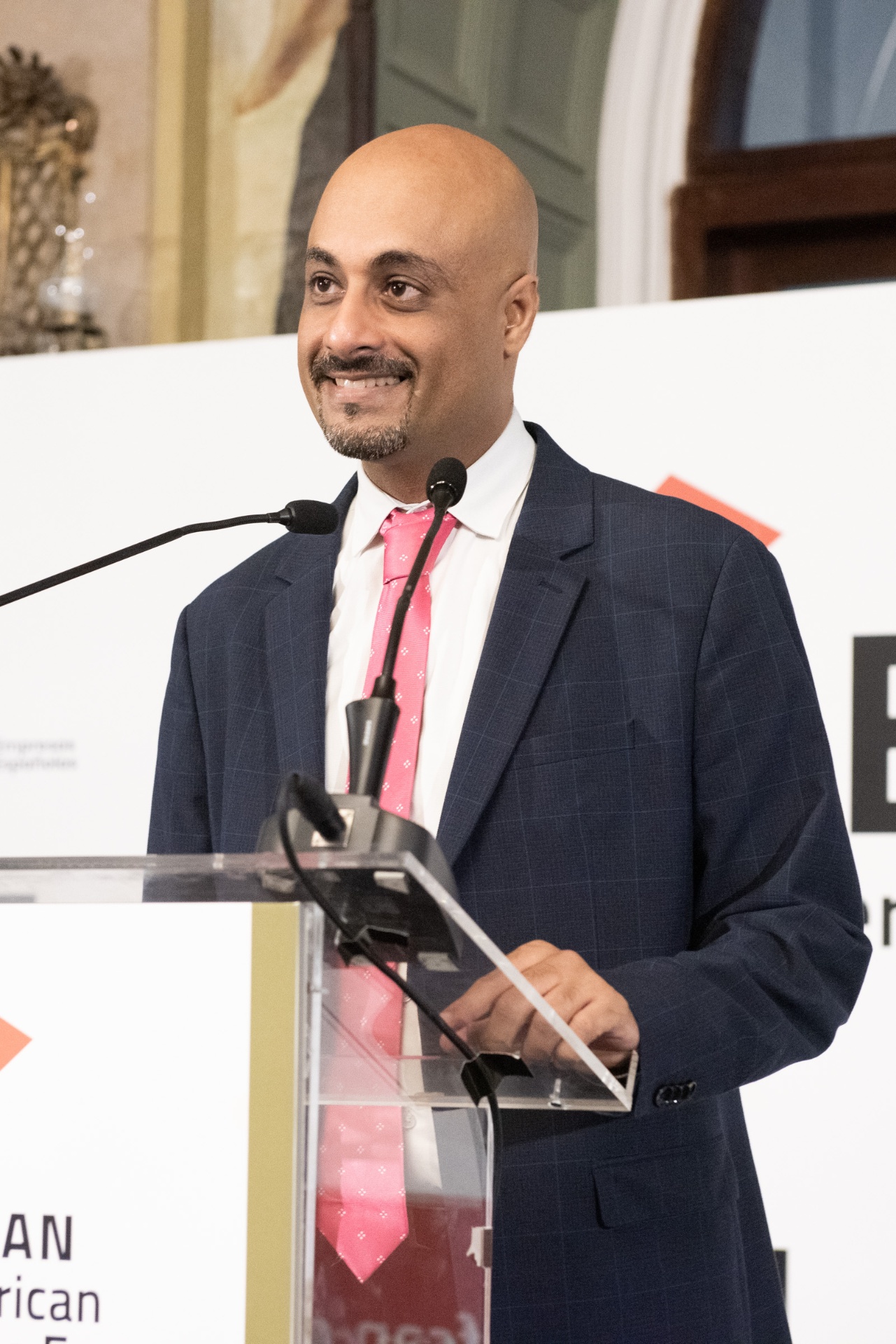 Navin Khemlani